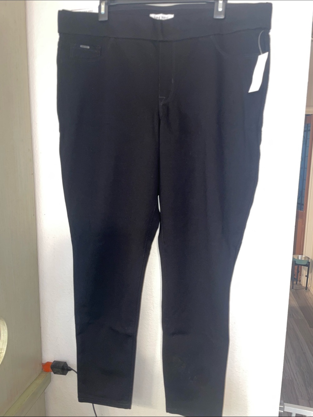 Nine West Classic Black Skinny Ponte Pants